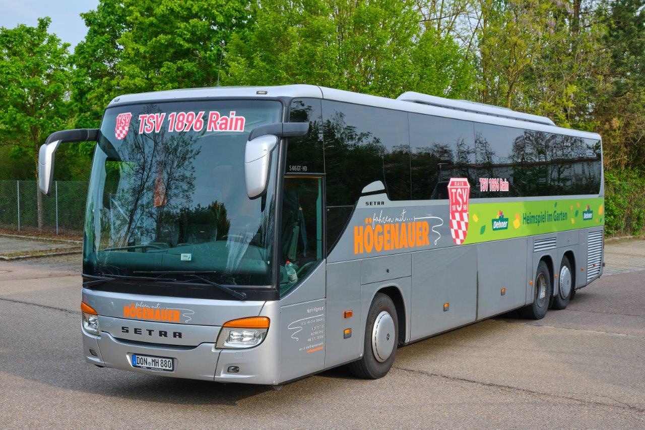 Vereinsbus von Busreisen Högenauer